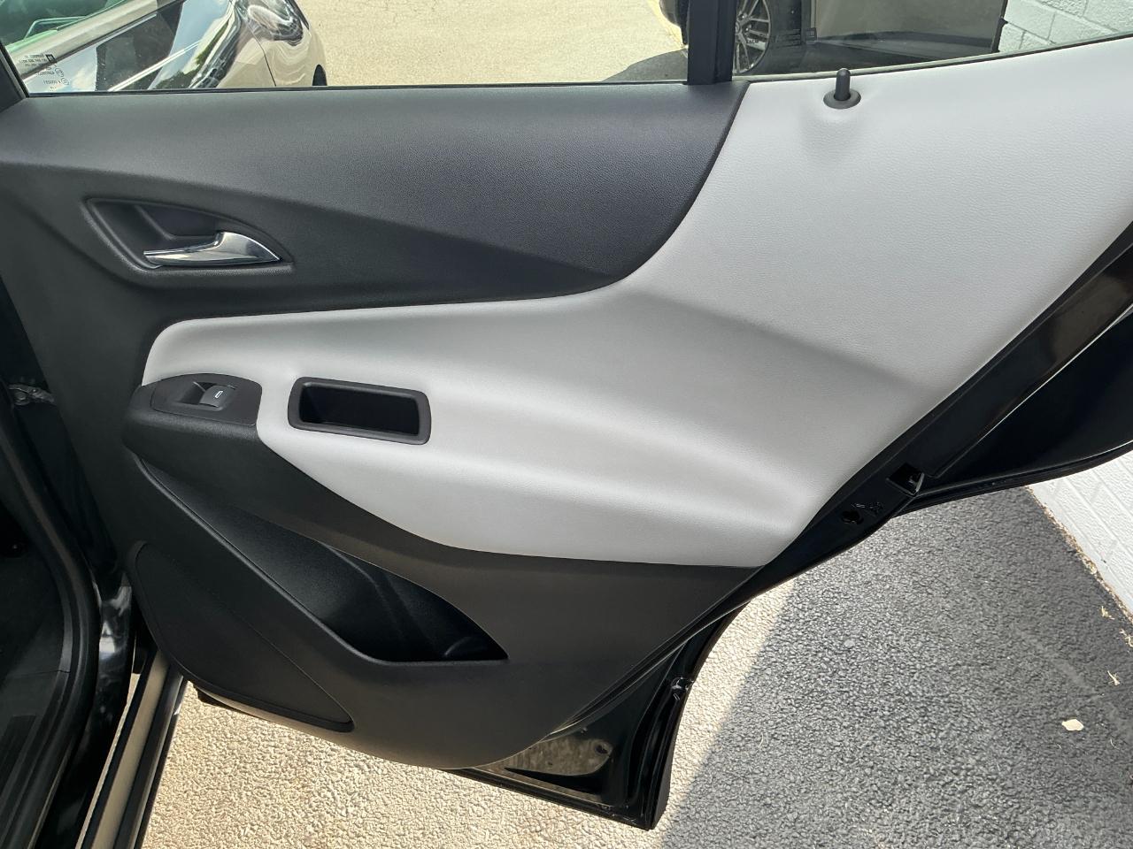 Chevrolet Equinox FWD 4dr LS w/1LS 2019