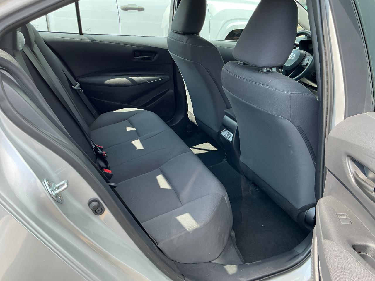 Toyota Corolla LE CVT (Natl) 2025