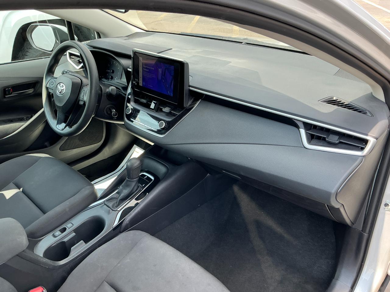 Toyota Corolla LE CVT (Natl) 2025