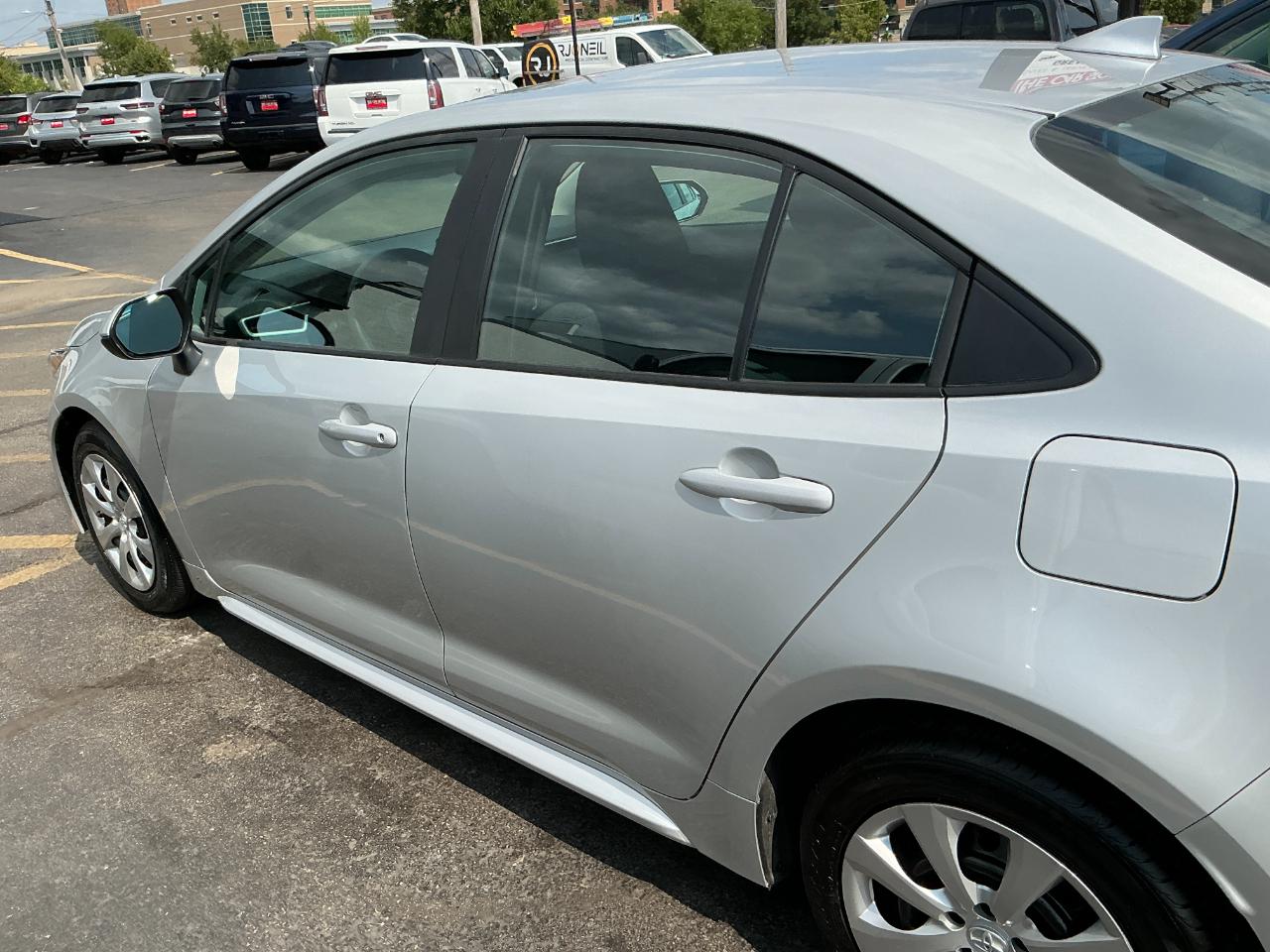 Toyota Corolla LE CVT (Natl) 2025