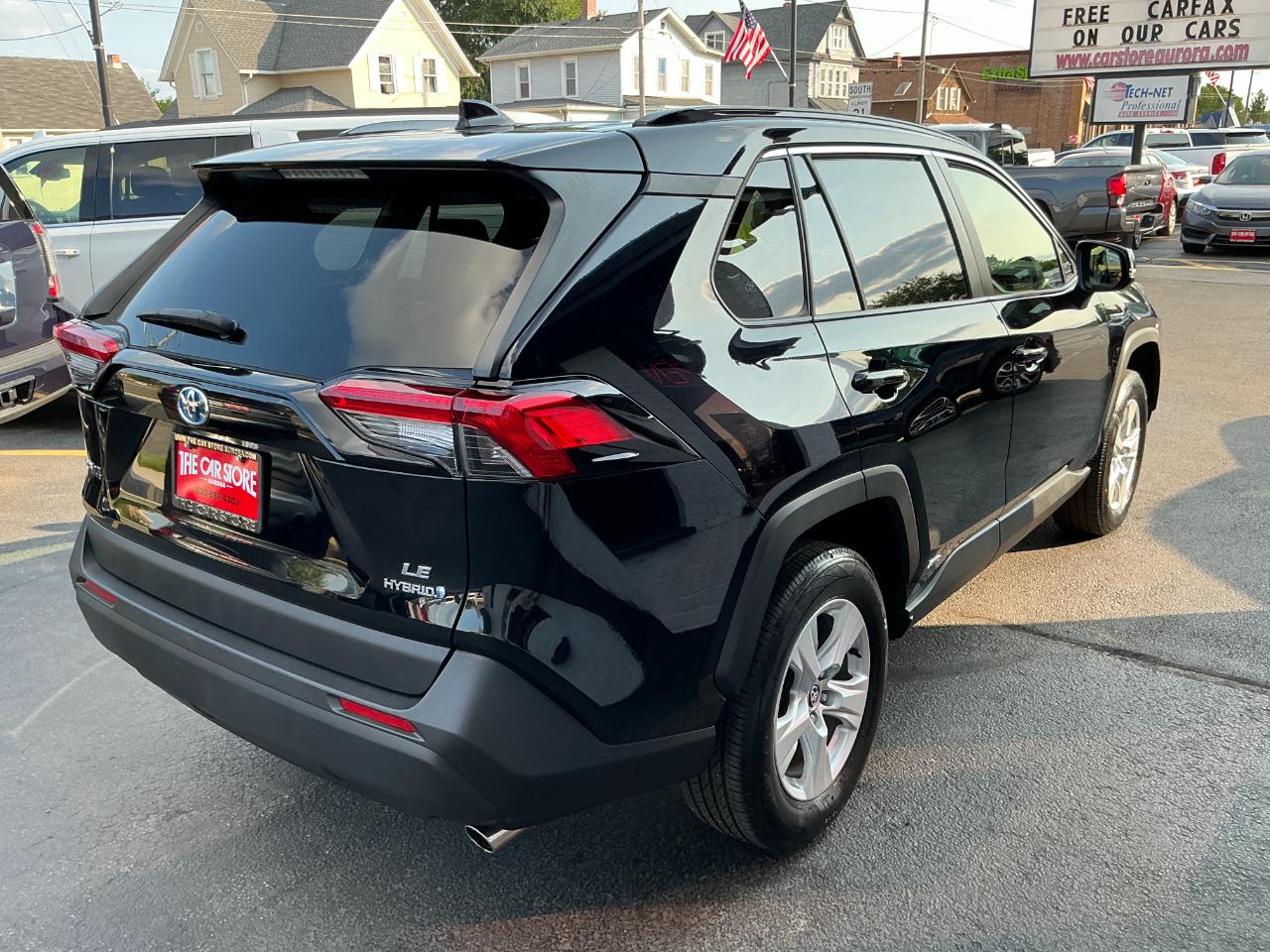 Toyota RAV4 Hybrid LE AWD (Natl) 2020