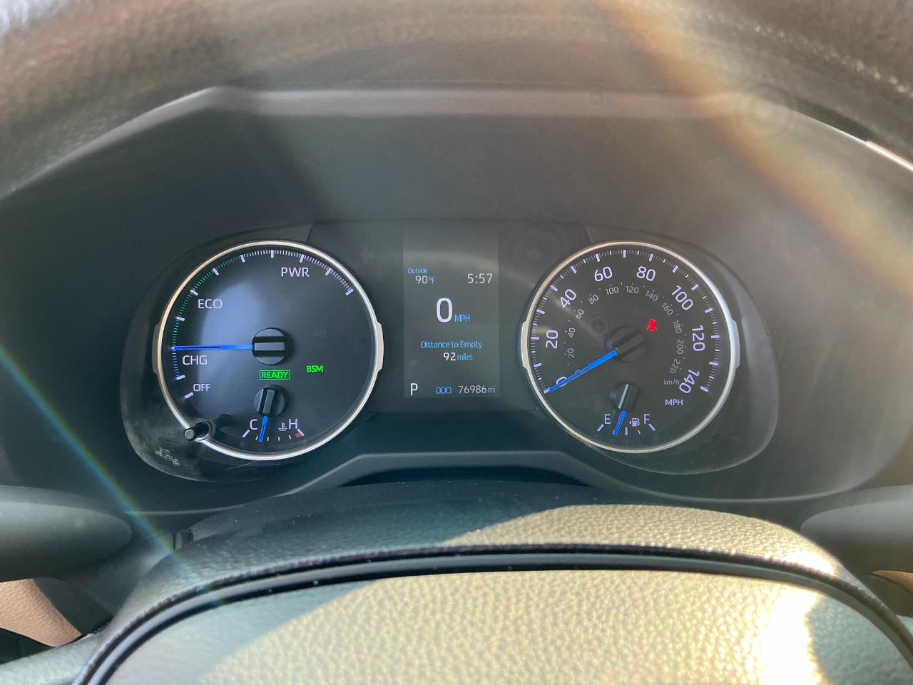 Toyota RAV4 Hybrid LE AWD (Natl) 2020