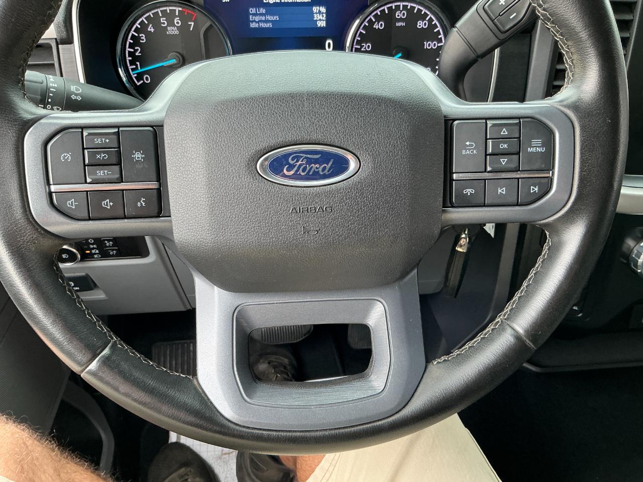 Ford F-150 XLT 4WD SuperCrew 5.5' Box 2023