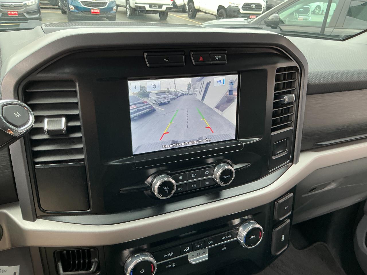 Ford F-150 XLT 4WD SuperCrew 5.5' Box 2023