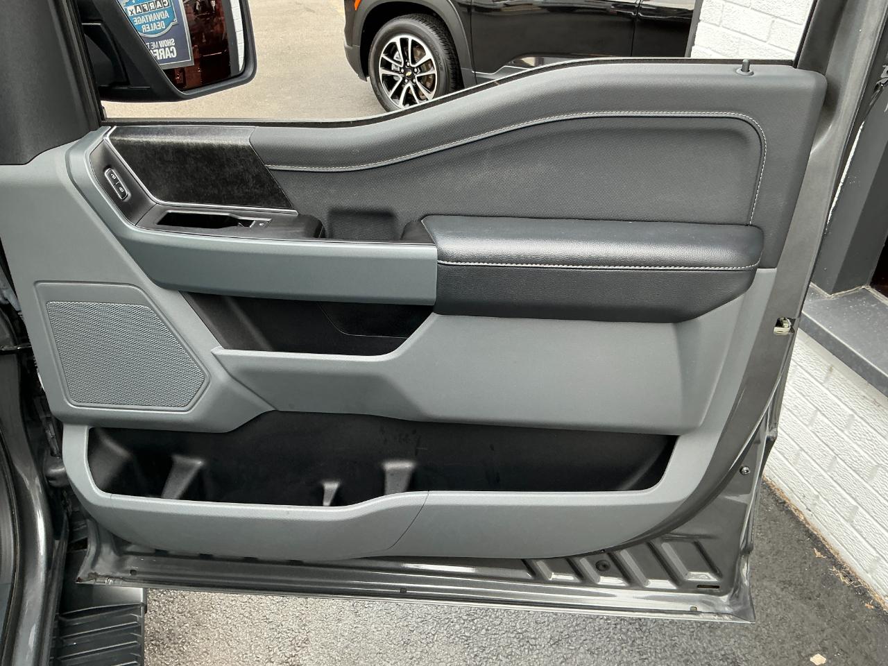 Ford F-150 XLT 4WD SuperCrew 5.5' Box 2023
