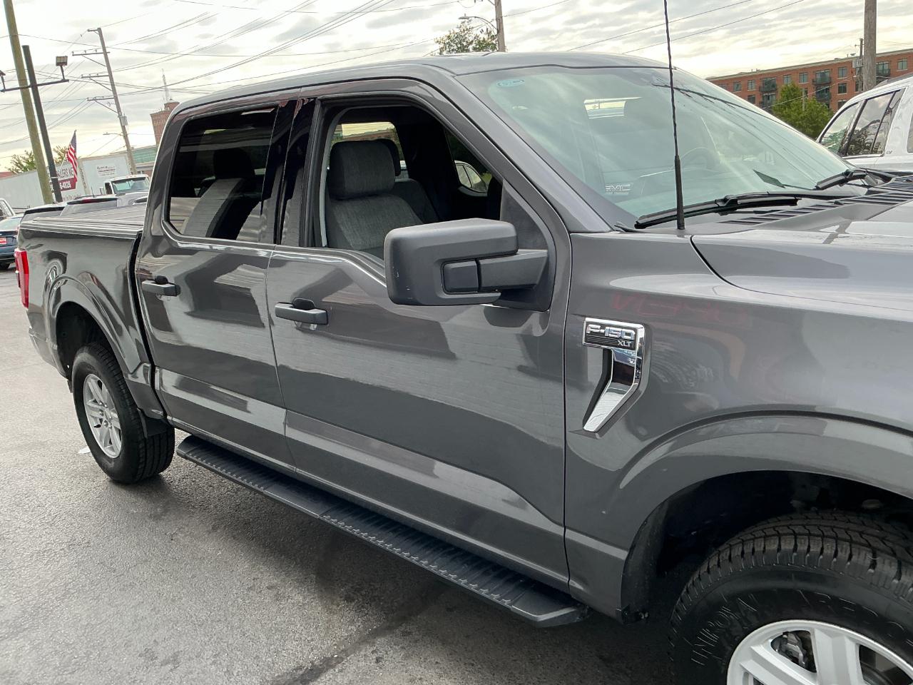 Ford F-150 XLT 4WD SuperCrew 5.5' Box 2023