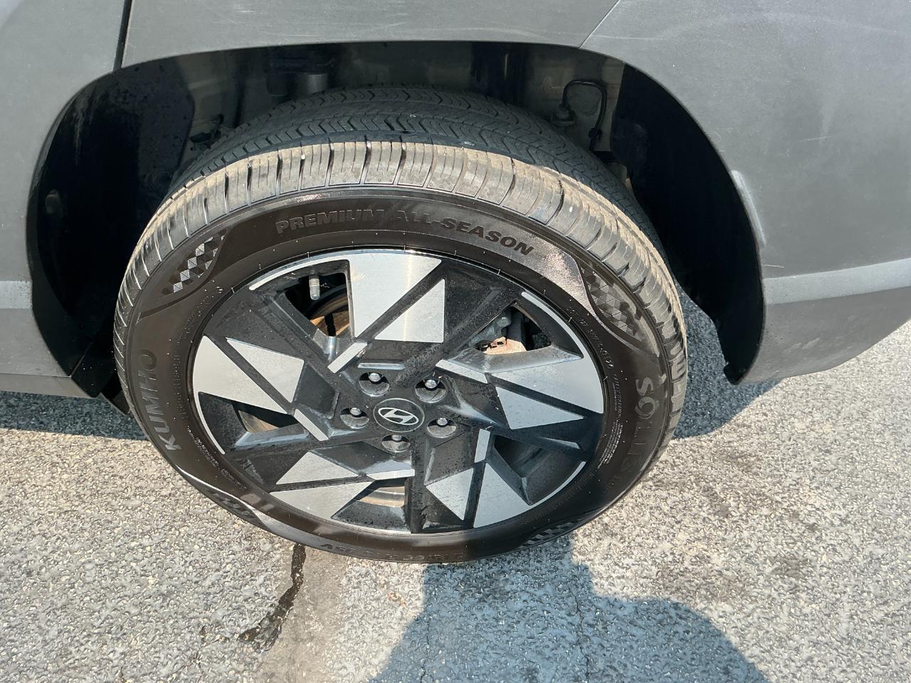 Hyundai Kona SEL AWD 2025