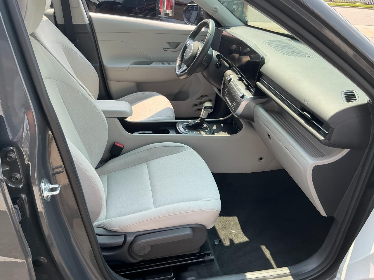 Hyundai Kona SEL AWD 2025
