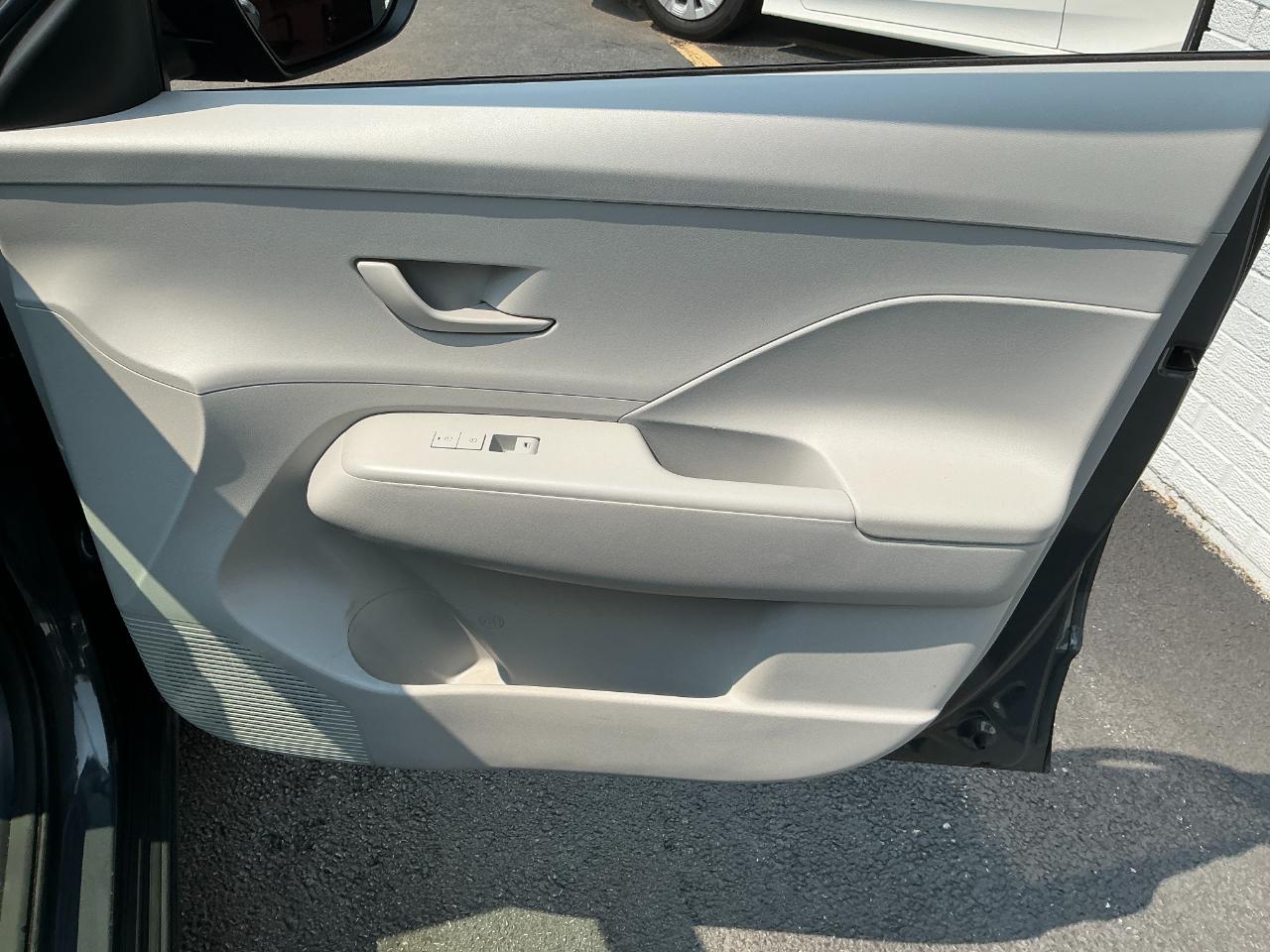 Hyundai Kona SEL AWD 2025