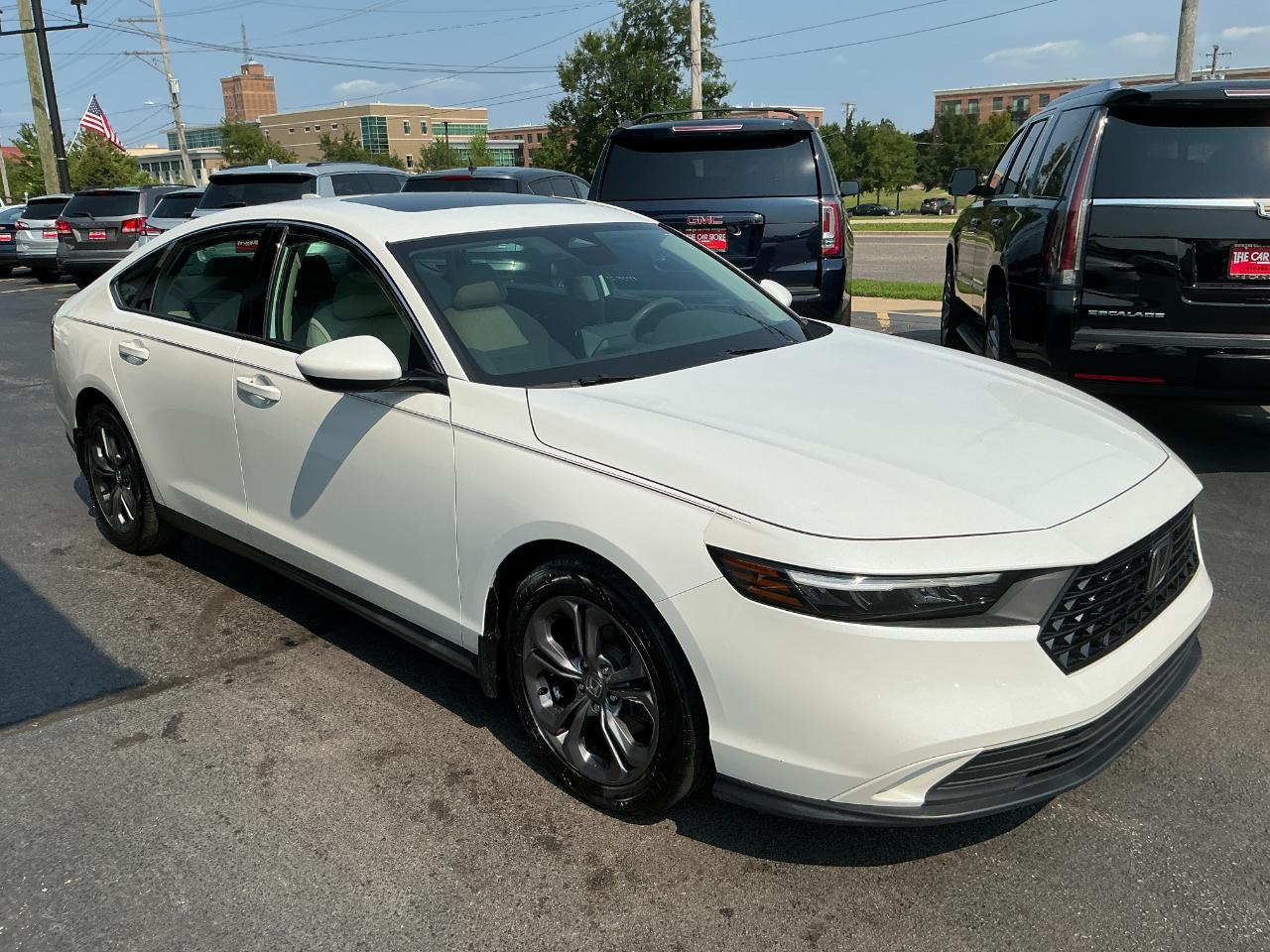 Honda Accord Sedan EX CVT 2023