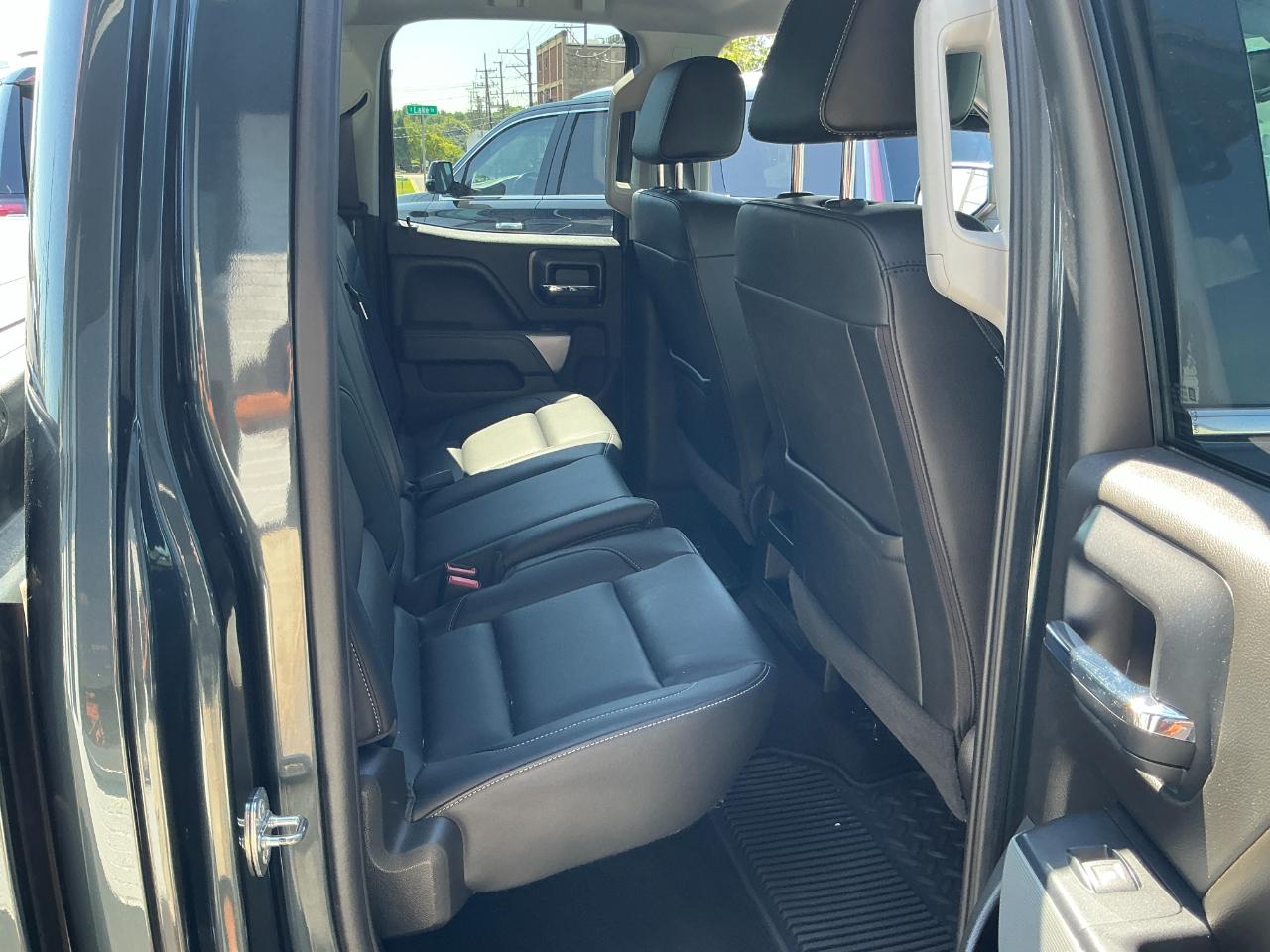 Chevrolet Silverado 1500 4WD Double Cab 143.5" LTZ w/2LZ 2017