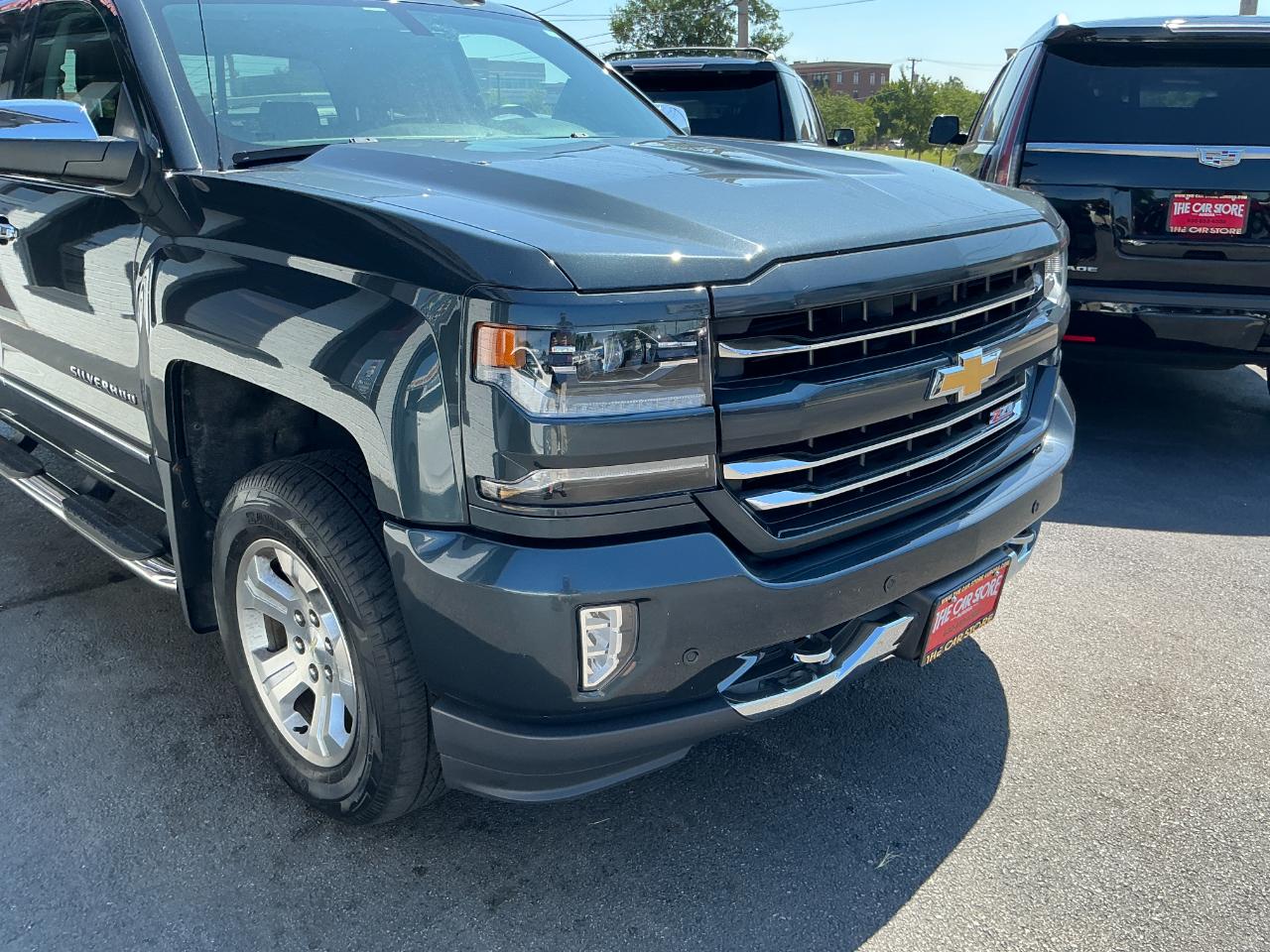 Chevrolet Silverado 1500 4WD Double Cab 143.5" LTZ w/2LZ 2017