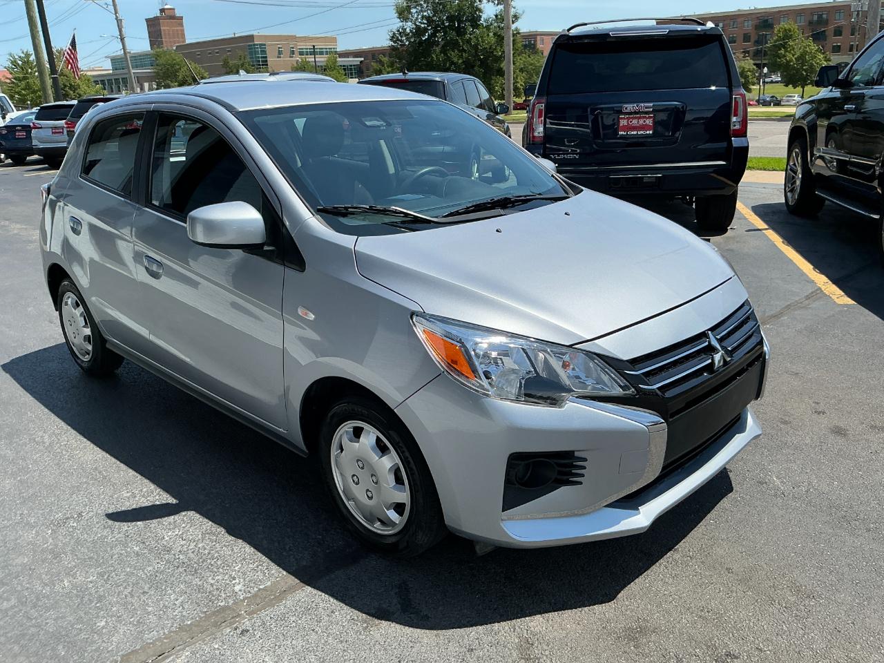 Mitsubishi Mirage ES CVT 2024