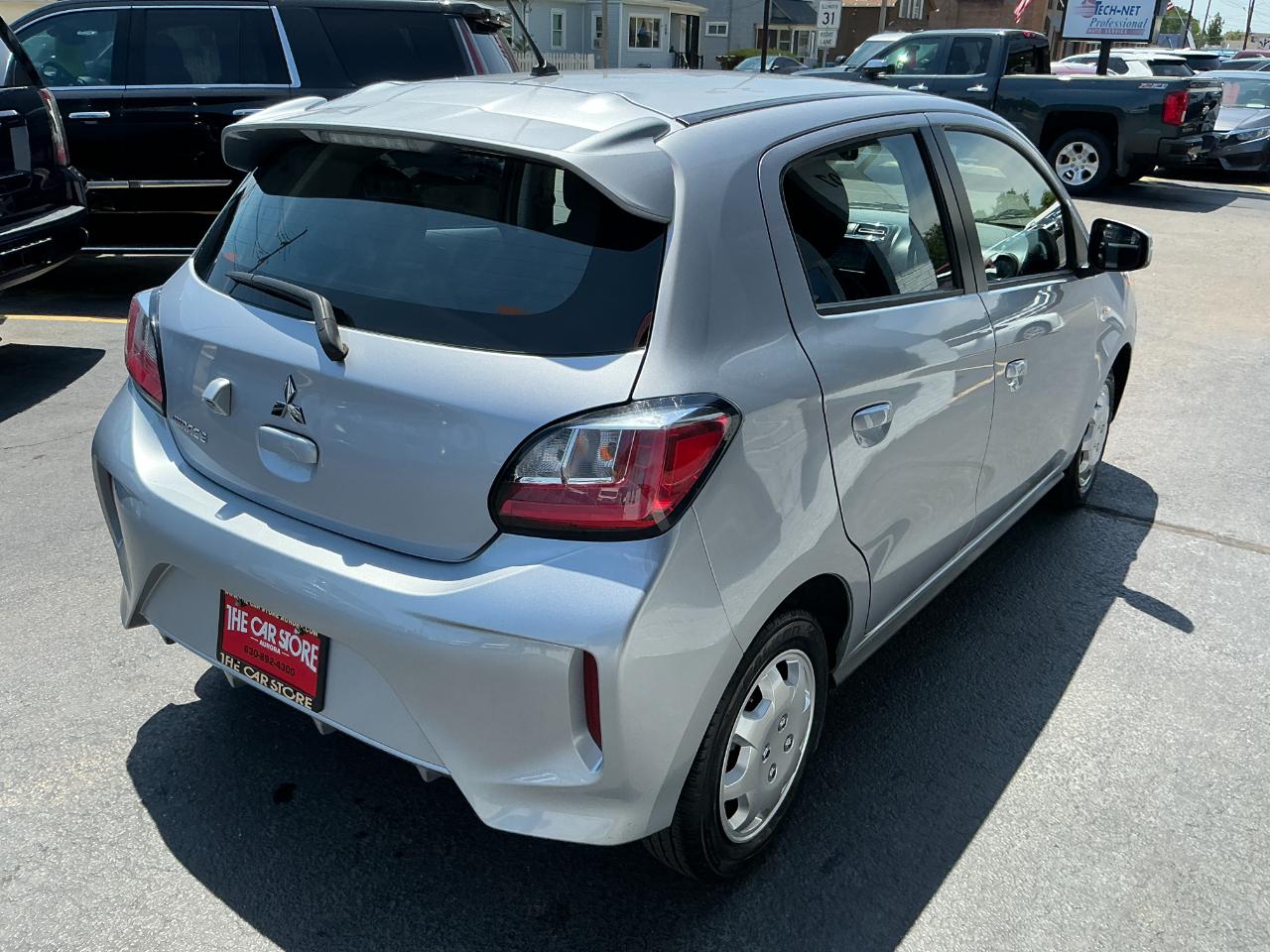 Mitsubishi Mirage ES CVT 2024