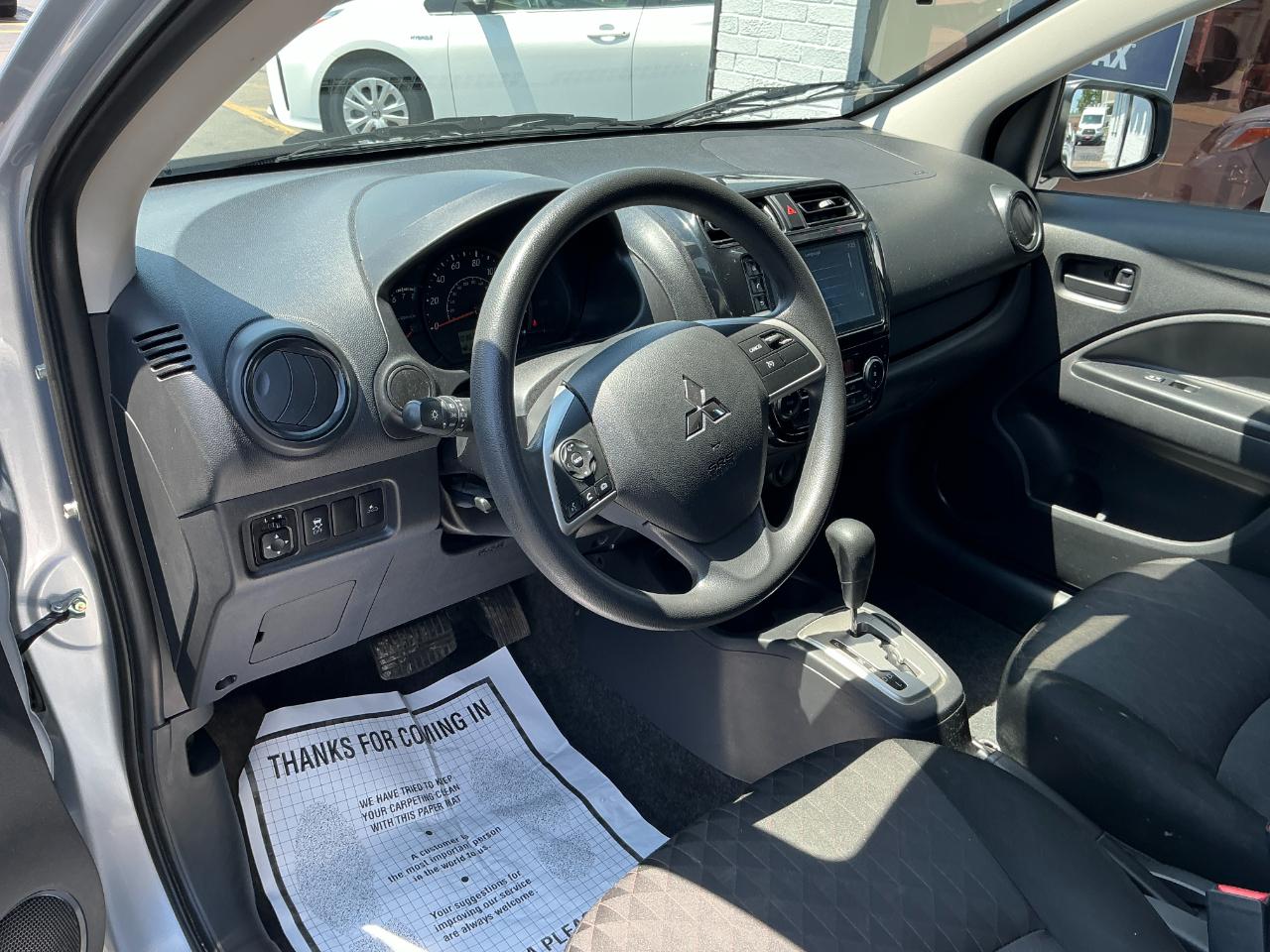 Mitsubishi Mirage ES CVT 2024