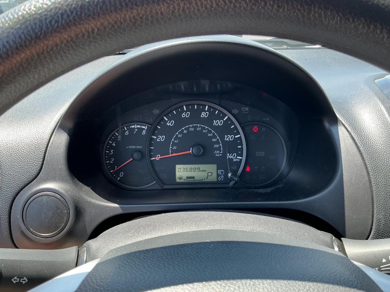 Mitsubishi Mirage ES CVT 2024