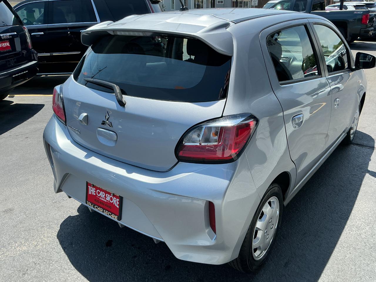 Mitsubishi Mirage ES CVT 2024