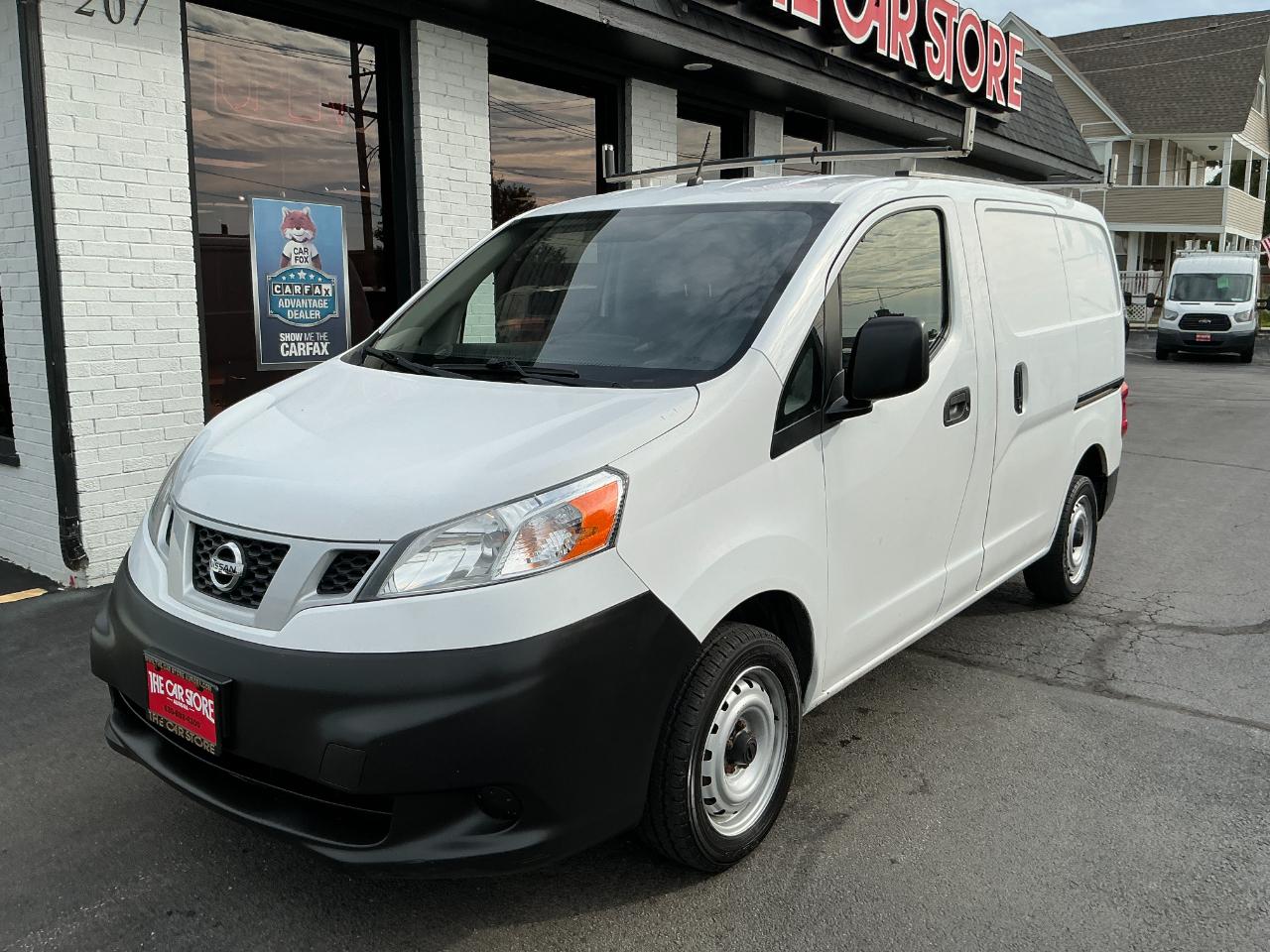 Nissan NV200 Compact Cargo I4 S 2017