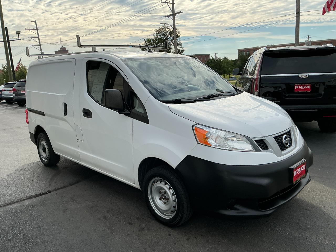 Nissan NV200 Compact Cargo I4 S 2017
