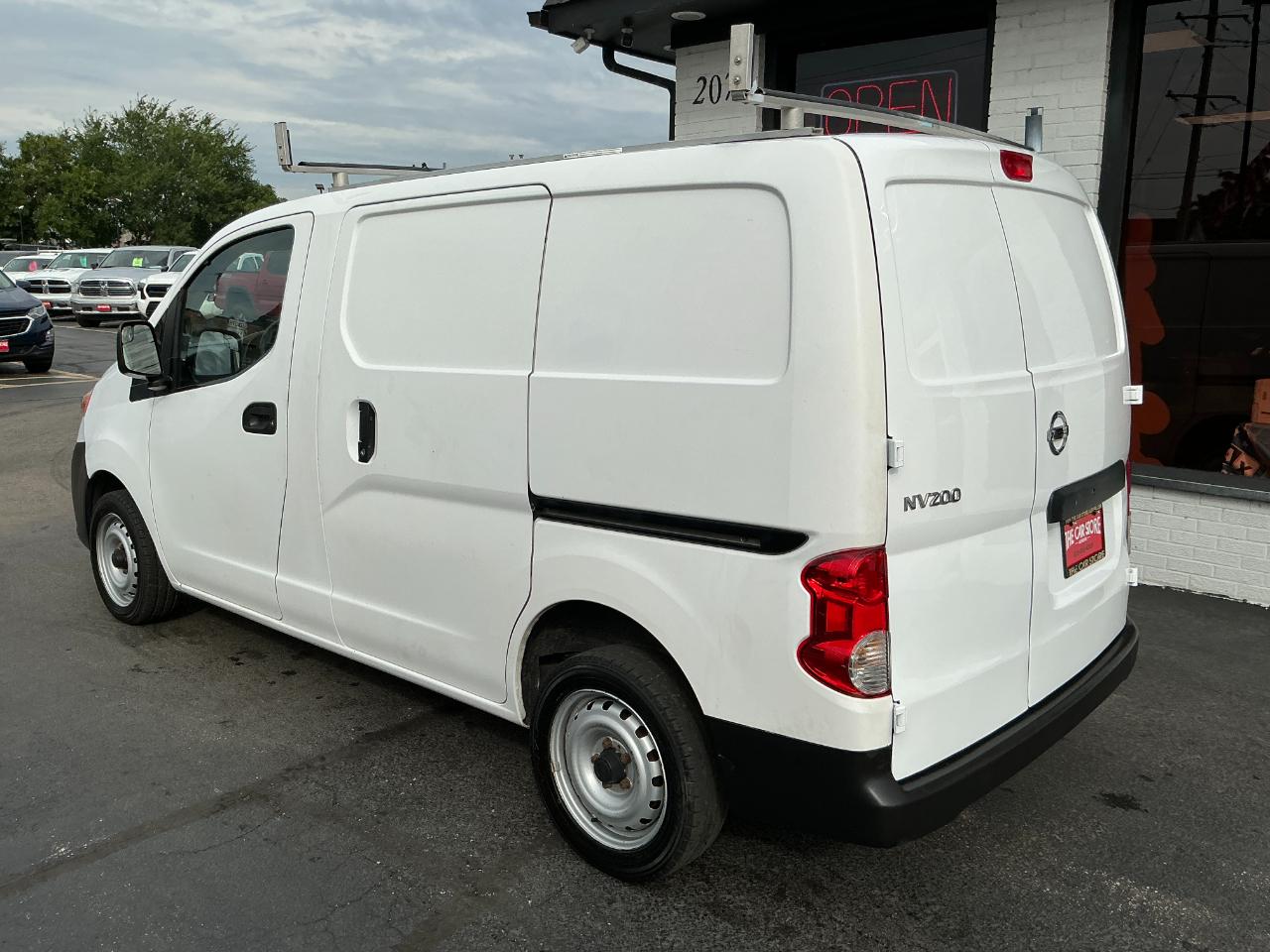 Nissan NV200 Compact Cargo I4 S 2017