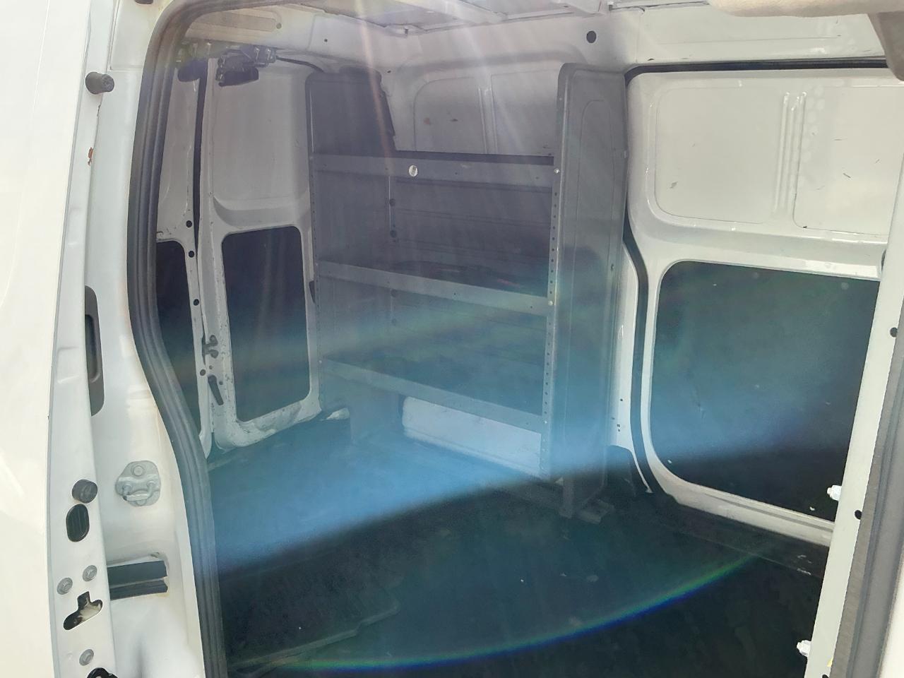 Nissan NV200 Compact Cargo I4 S 2017