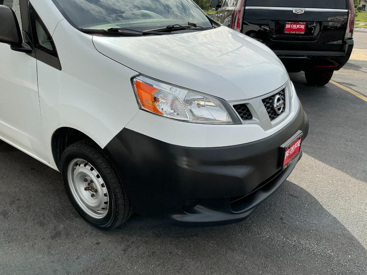 Nissan NV200 Compact Cargo I4 S 2017