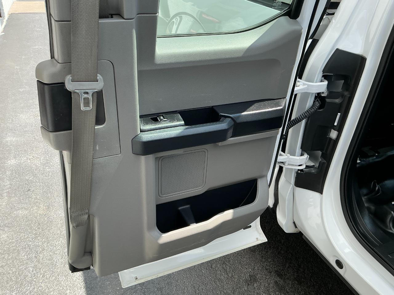 Ford F-150 XL 2WD SuperCab 6.5' Box 2017