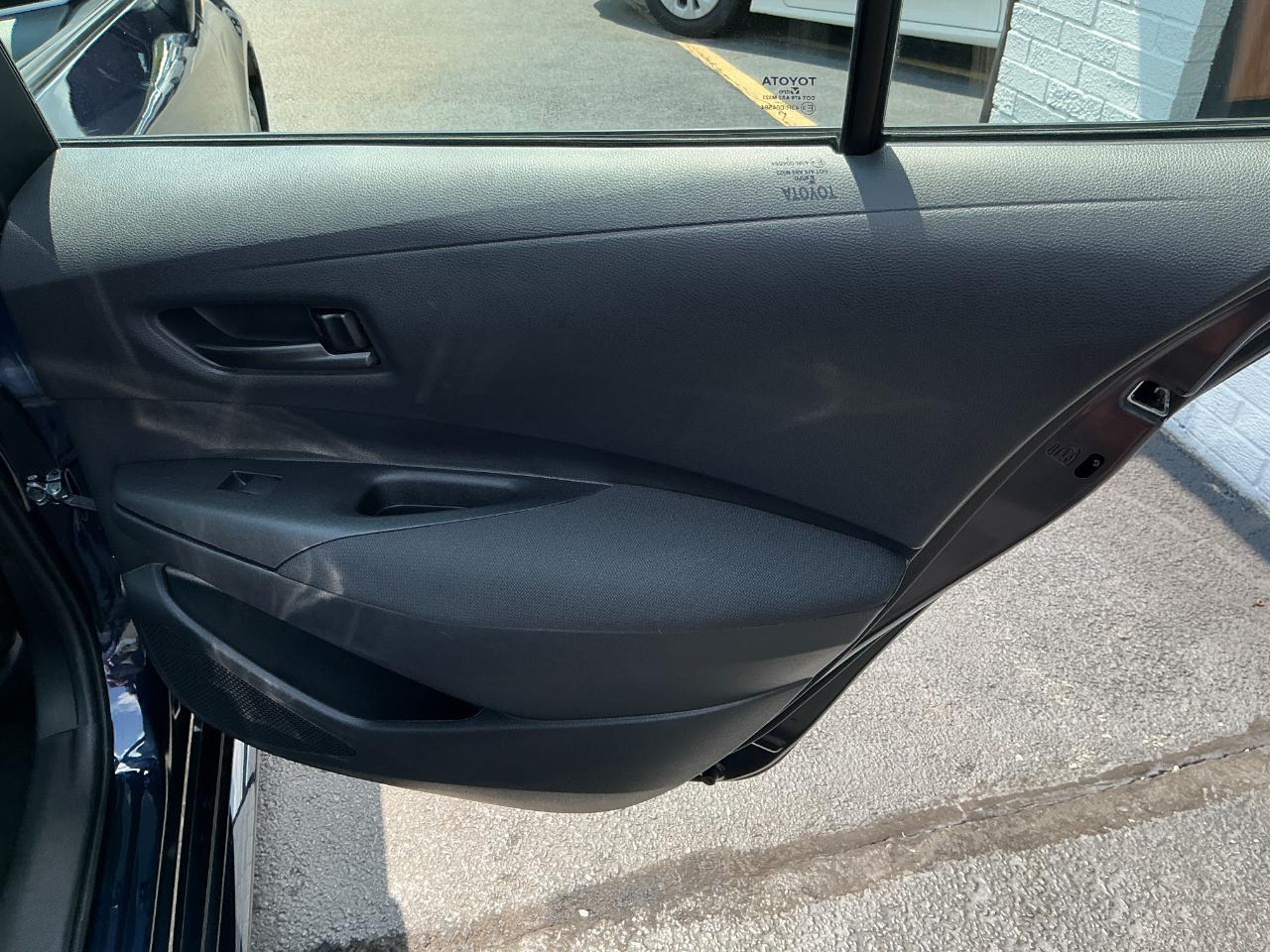 Toyota Corolla LE CVT (Natl) 2025