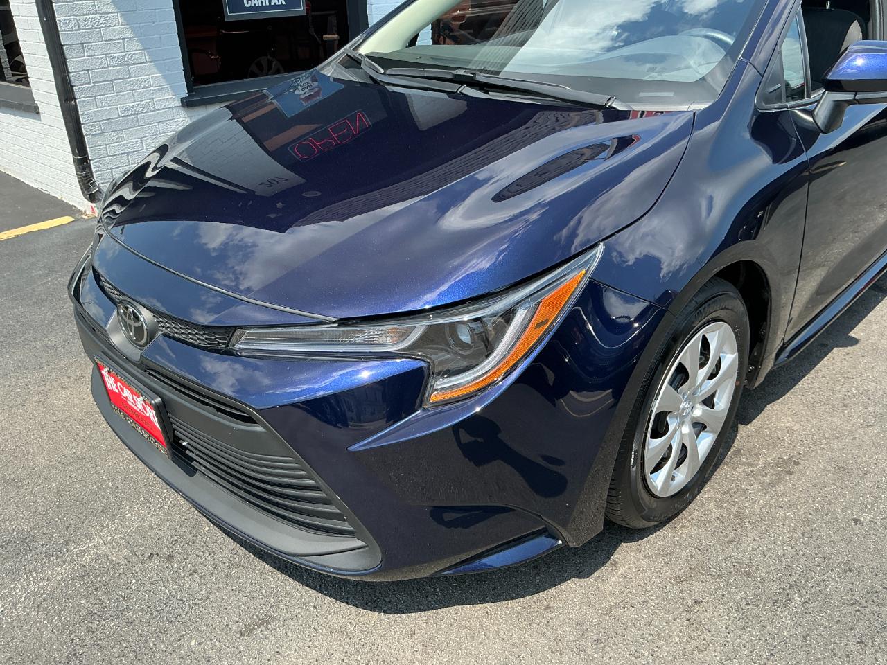 Toyota Corolla LE CVT (Natl) 2025