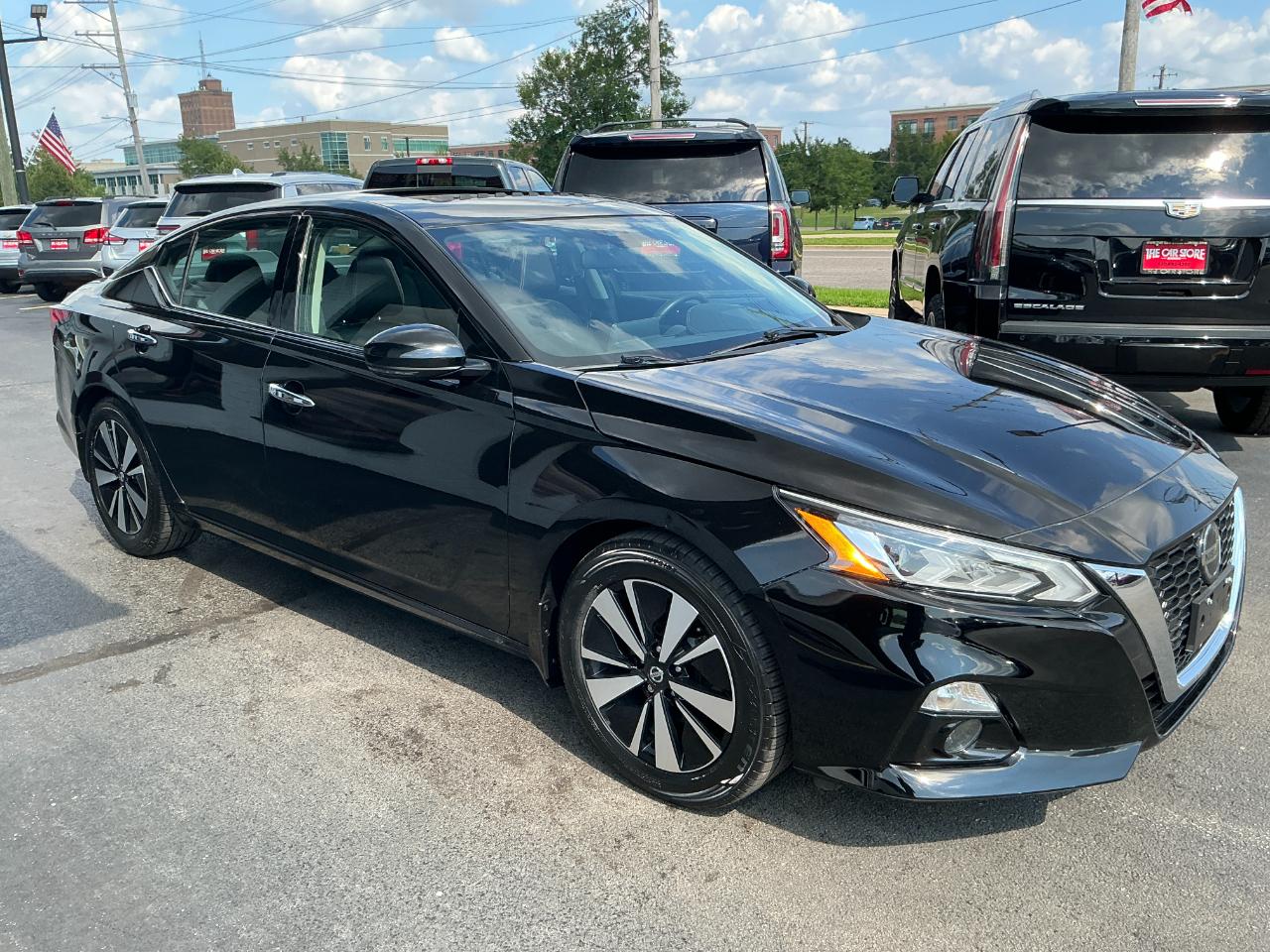 Nissan Altima 2.5 SL Sedan 2021