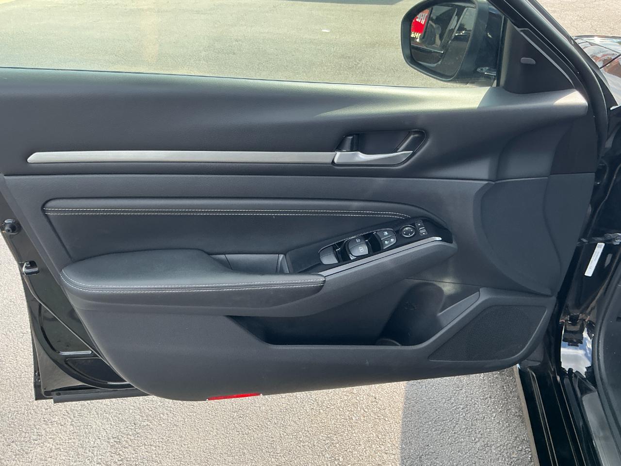 Nissan Altima 2.5 SL Sedan 2021