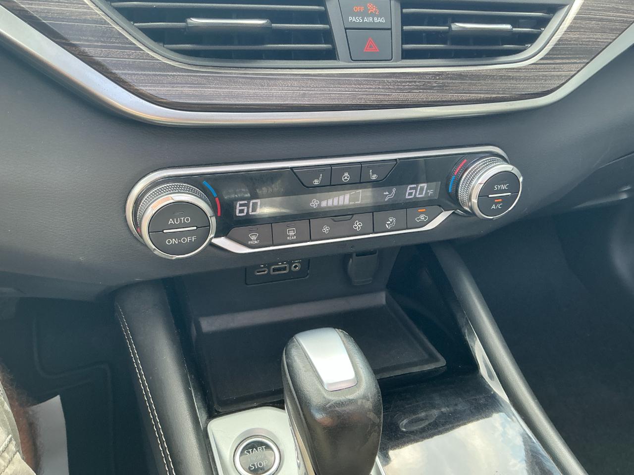 Nissan Altima 2.5 SL Sedan 2021