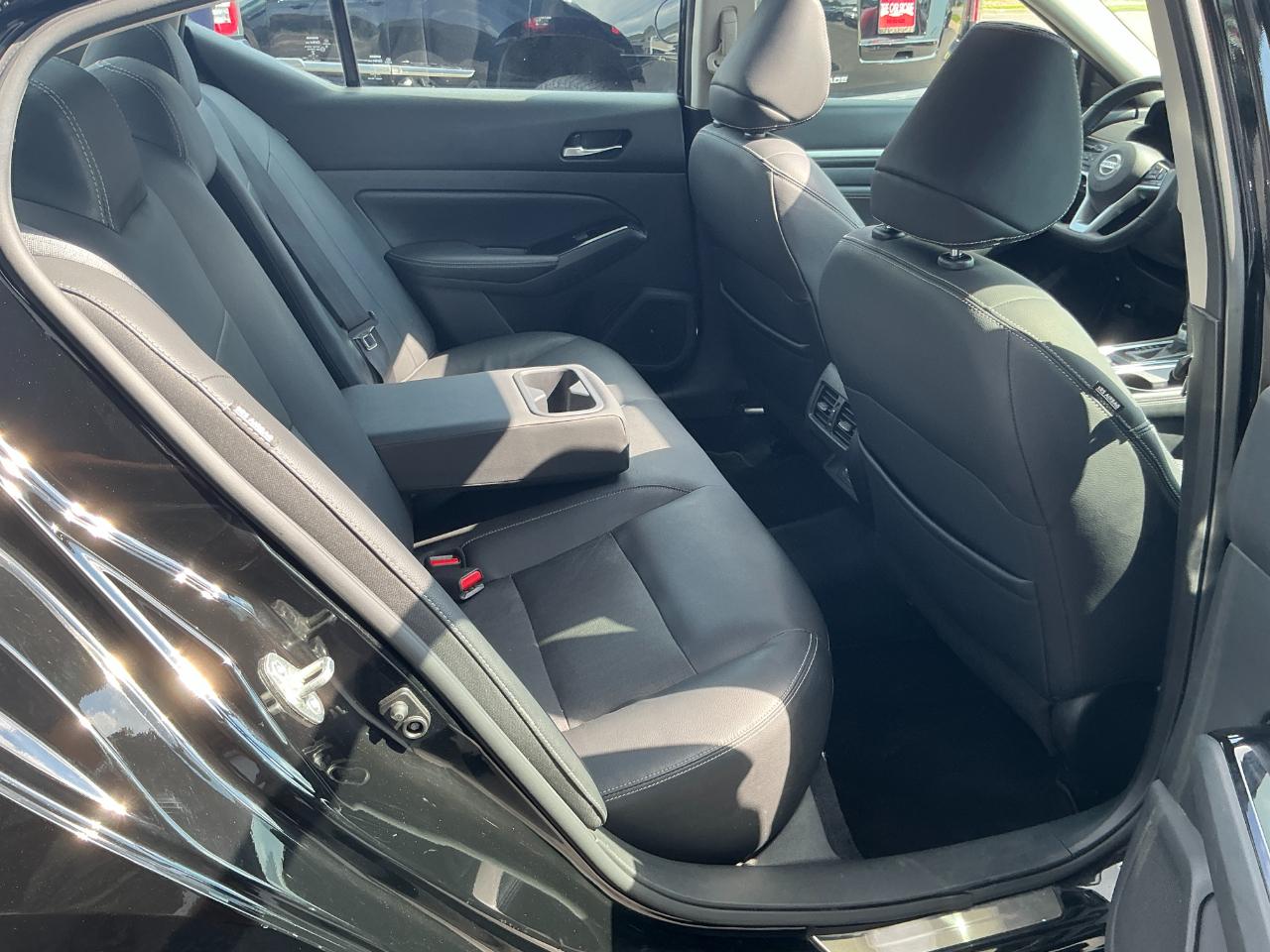 Nissan Altima 2.5 SL Sedan 2021