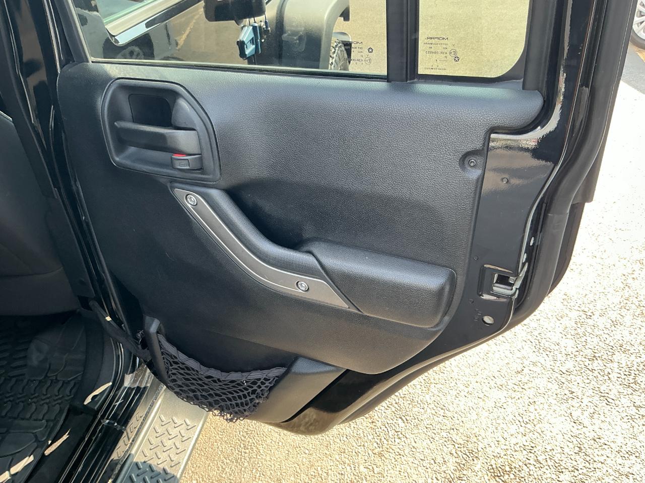 Jeep Wrangler Unlimited 4WD 4dr Sport 2014