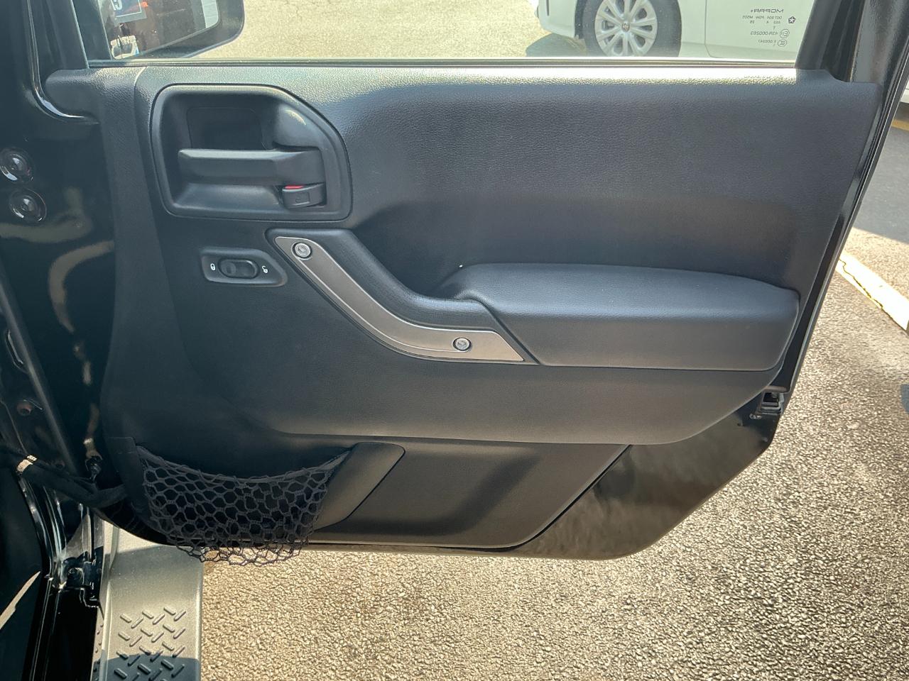 Jeep Wrangler Unlimited 4WD 4dr Sport 2014