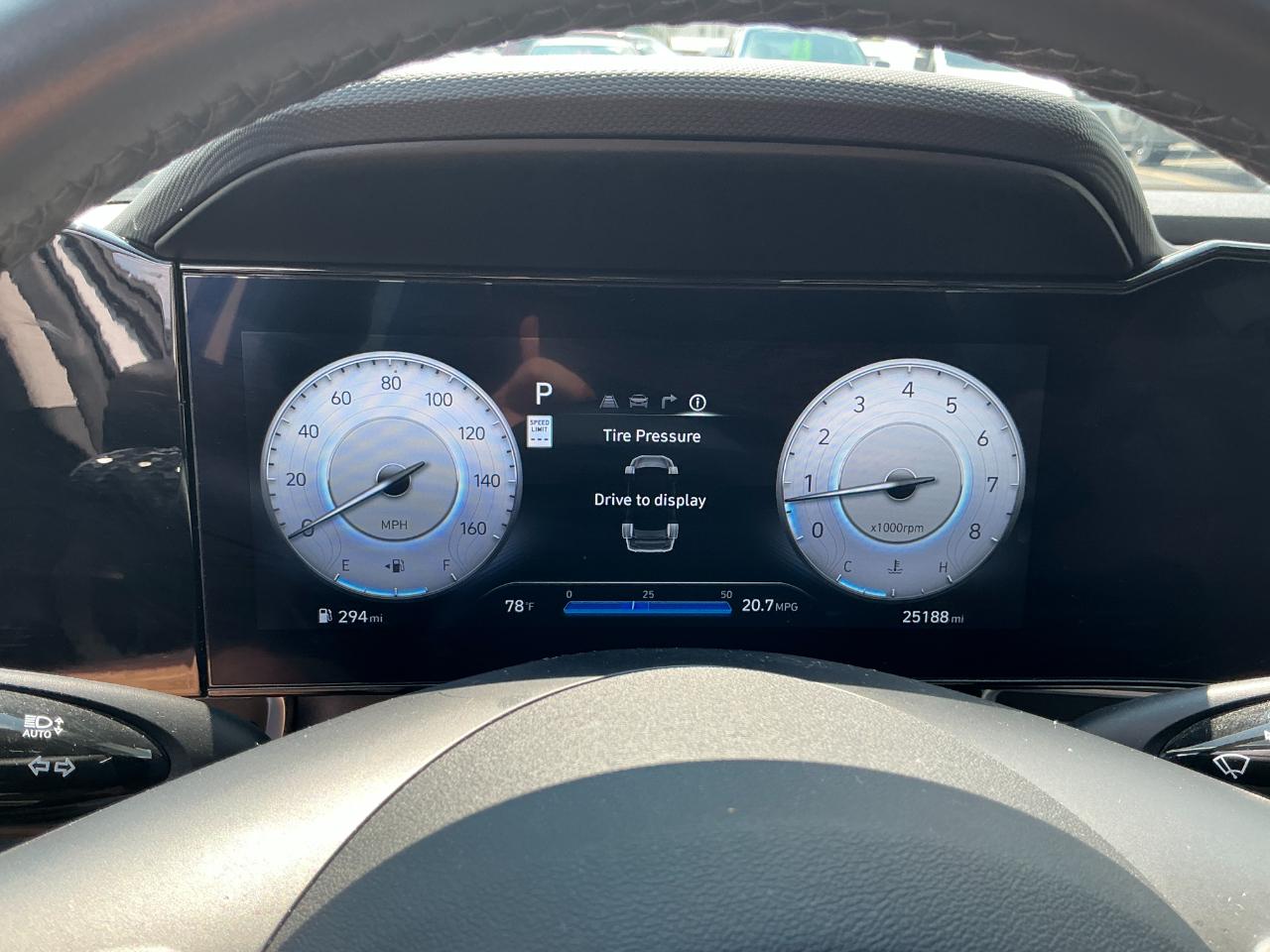 Hyundai Elantra SEL Convenience IVT 2025