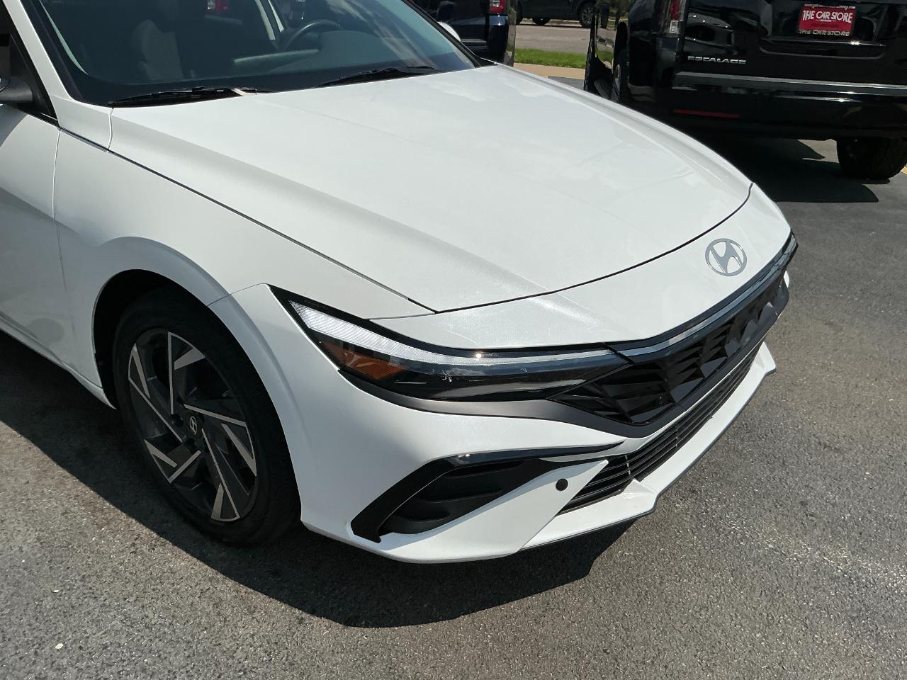 Hyundai Elantra SEL Convenience IVT 2025