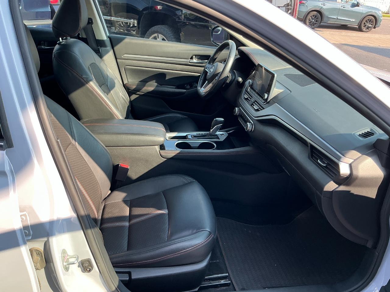 Nissan Altima 2.5 SR Sedan 2024