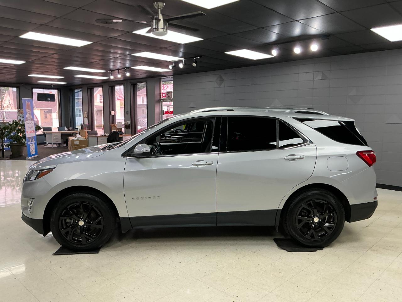 Chevrolet Equinox FWD 4dr LT w/2LT 2019