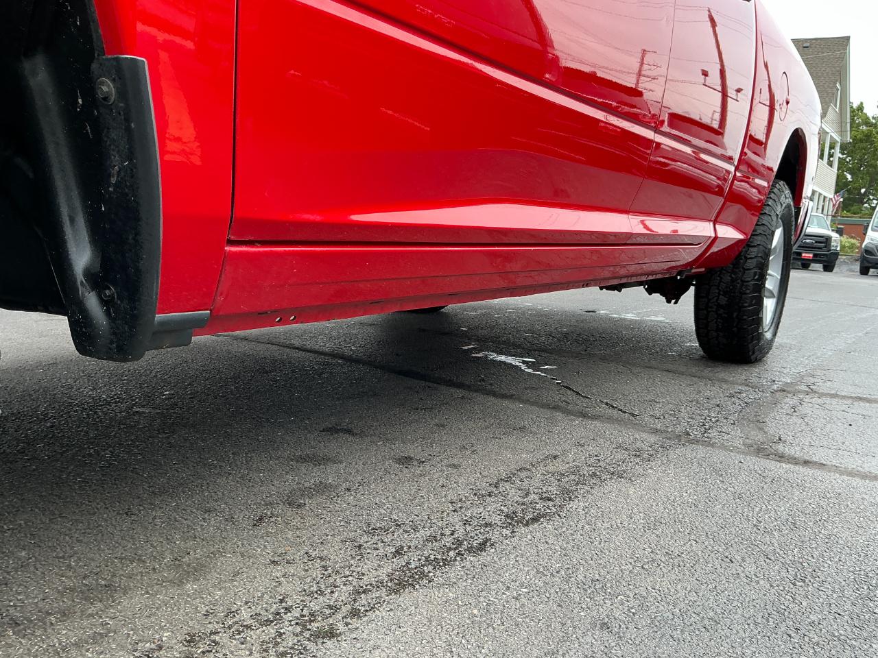 RAM 1500 4WD Quad Cab 140.5" SLT 2014
