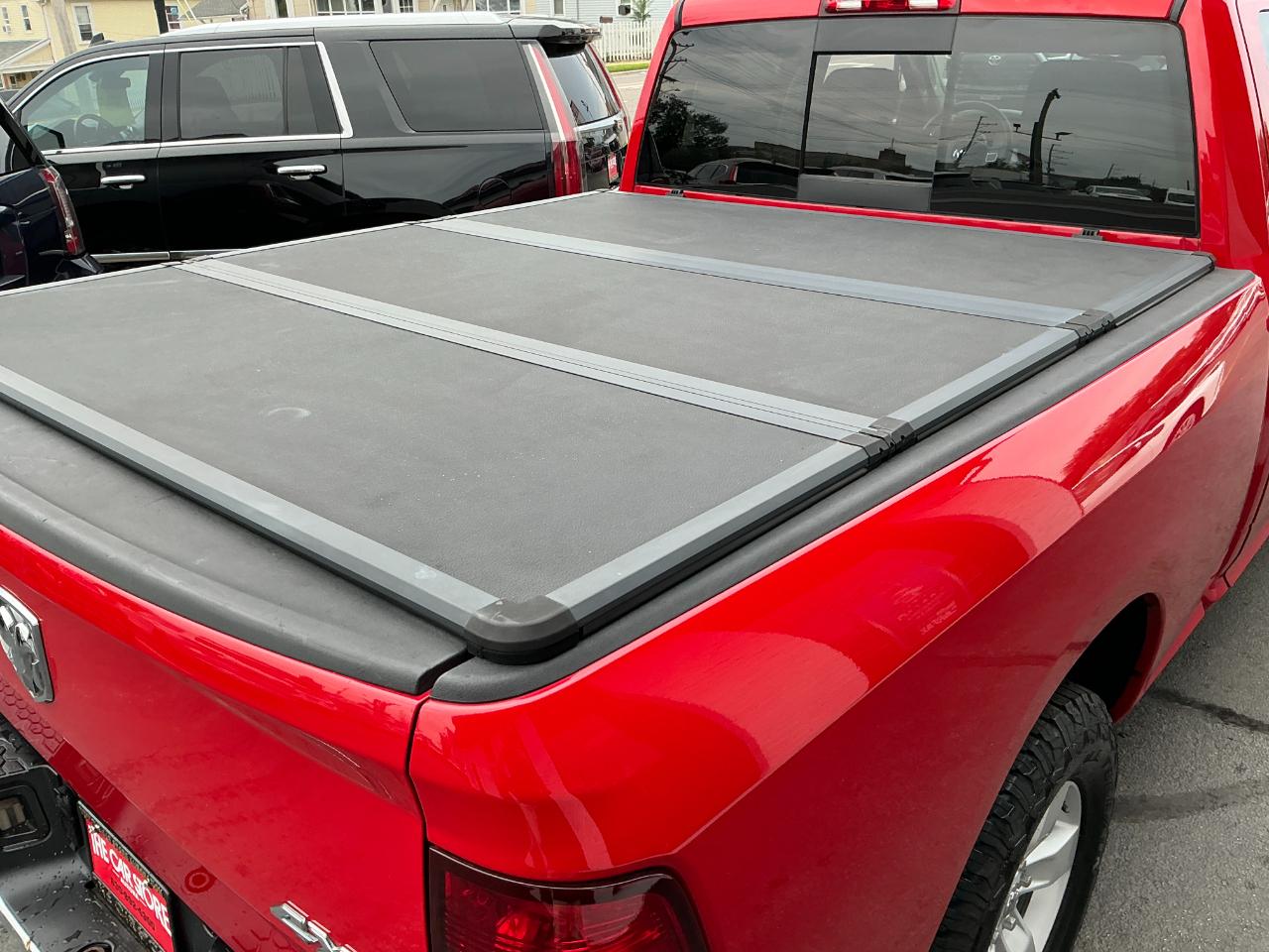 RAM 1500 4WD Quad Cab 140.5" SLT 2014