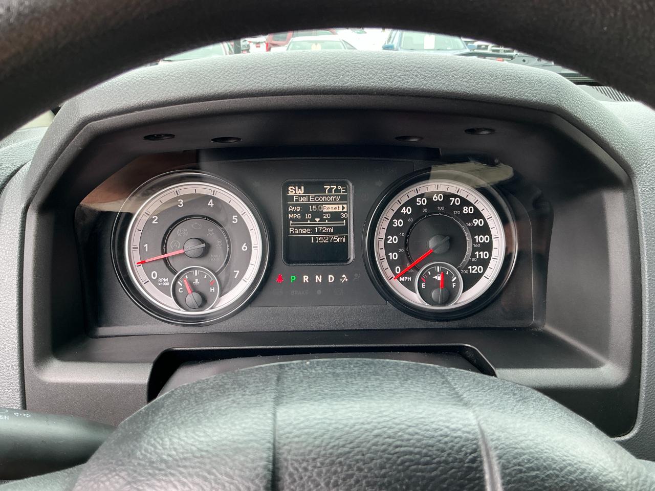 RAM 1500 4WD Quad Cab 140.5" SLT 2014