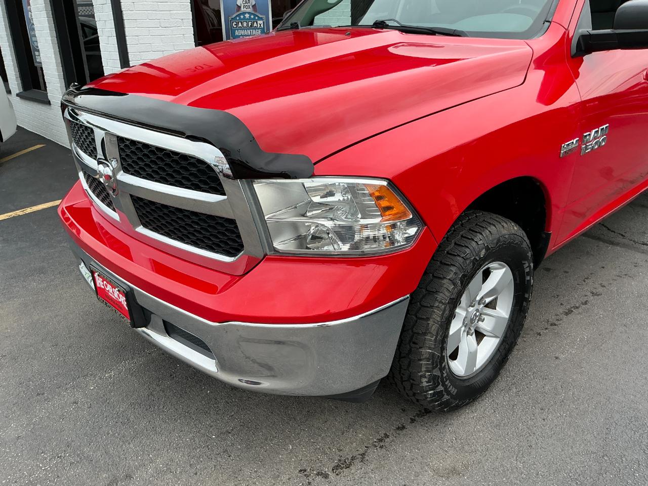 RAM 1500 4WD Quad Cab 140.5" SLT 2014