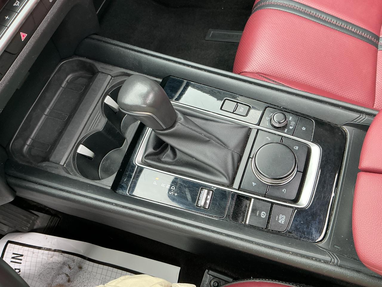 Mazda CX-50 Hybrid Premium Package AWD 2025