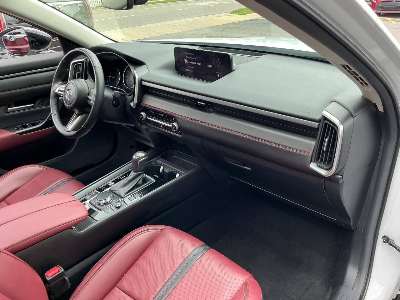 Mazda CX-50 Hybrid Premium Package AWD 2025