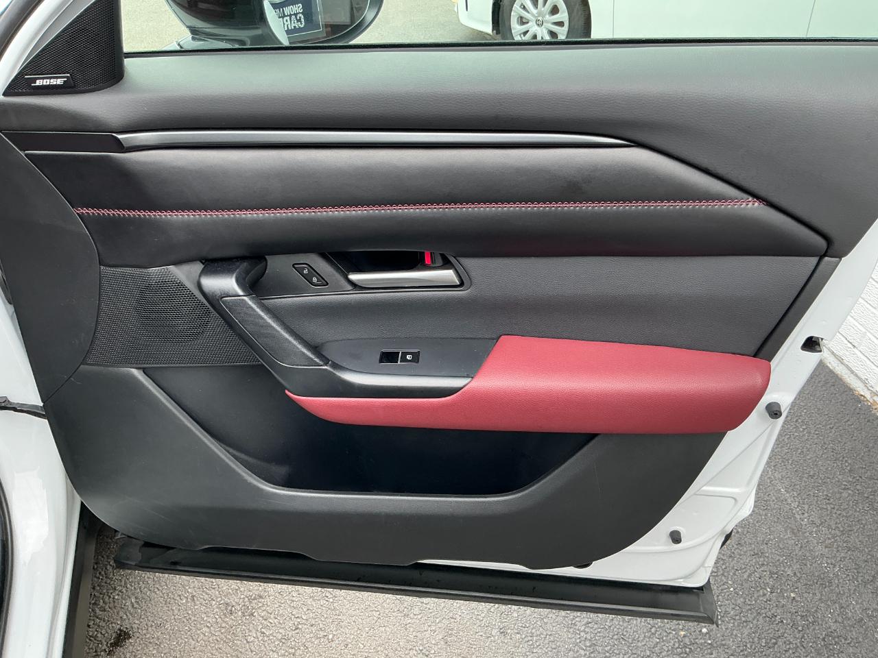 Mazda CX-50 Hybrid Premium Package AWD 2025