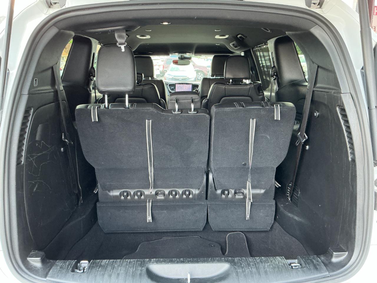 Chrysler Pacifica Select FWD 2025