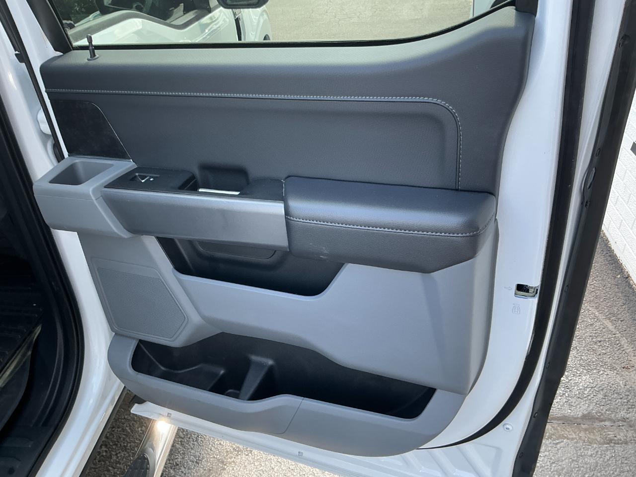 Ford F-150 XLT 4WD SuperCrew 5.5' Box 2023