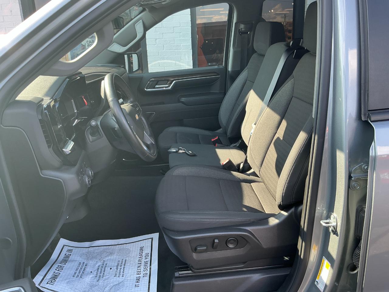 Chevrolet Silverado 1500 4WD Crew Cab 147" LT w/2FL 2024