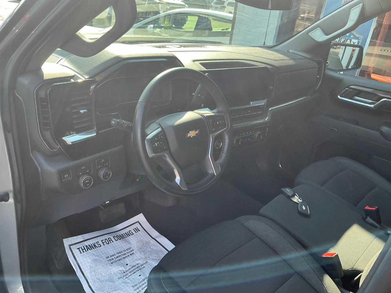 Chevrolet Silverado 1500 4WD Crew Cab 147" LT w/2FL 2024